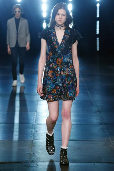 Look 36